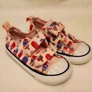 Toddler Size 7 Pink Ice Cream Converse Sneakers